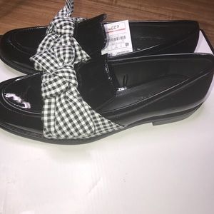 BRAND NEW ZARA PATENT LEATHER OXFORD SHOES